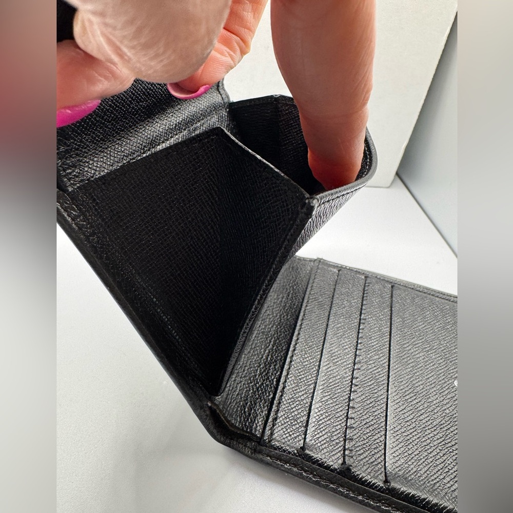 LOUIS VUITTON Black Taiga Porte Billets 3 Cartes Credit Wallet - Picture 12 of 16